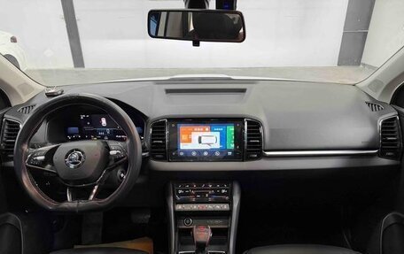 Skoda Karoq I, 2022 год, 1 790 000 рублей, 9 фотография