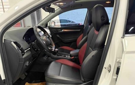 Skoda Karoq I, 2022 год, 1 790 000 рублей, 7 фотография