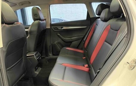 Skoda Karoq I, 2022 год, 1 790 000 рублей, 10 фотография