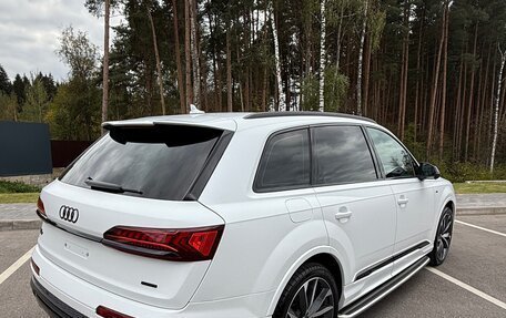 Audi Q7, 2023 год, 14 500 000 рублей, 4 фотография