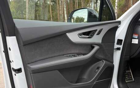 Audi Q7, 2023 год, 14 500 000 рублей, 9 фотография