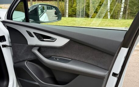 Audi Q7, 2023 год, 14 500 000 рублей, 17 фотография