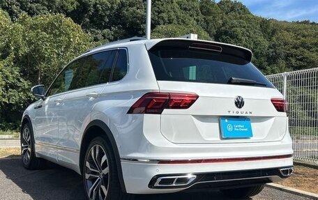 Volkswagen Tiguan II, 2023 год, 3 119 666 рублей, 26 фотография