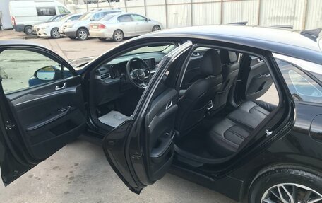 KIA K5, 2022 год, 2 400 000 рублей, 18 фотография