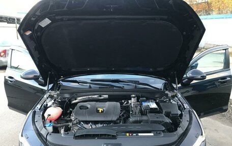 KIA K5, 2022 год, 2 400 000 рублей, 21 фотография