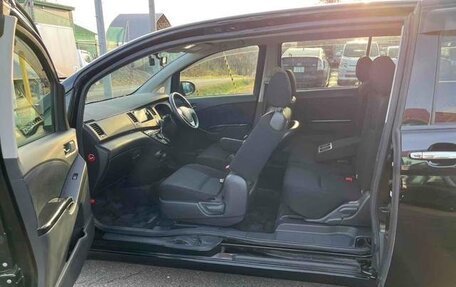 Toyota ISis I, 2014 год, 1 055 777 рублей, 16 фотография