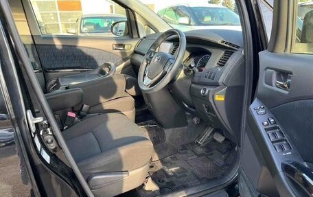 Toyota ISis I, 2014 год, 1 055 777 рублей, 27 фотография