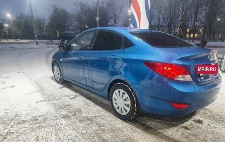 Hyundai Solaris II рестайлинг, 2011 год, 595 000 рублей, 8 фотография