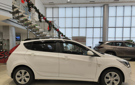 Hyundai Solaris II рестайлинг, 2016 год, 1 050 000 рублей, 5 фотография