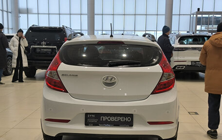 Hyundai Solaris II рестайлинг, 2016 год, 1 050 000 рублей, 7 фотография