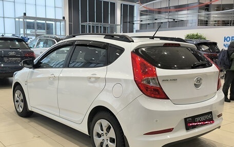 Hyundai Solaris II рестайлинг, 2016 год, 1 050 000 рублей, 8 фотография