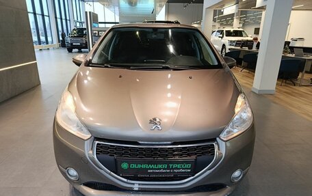 Peugeot 208 II, 2013 год, 520 000 рублей, 2 фотография