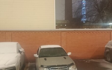 Opel Omega B, 2000 год, 330 000 рублей, 1 фотография