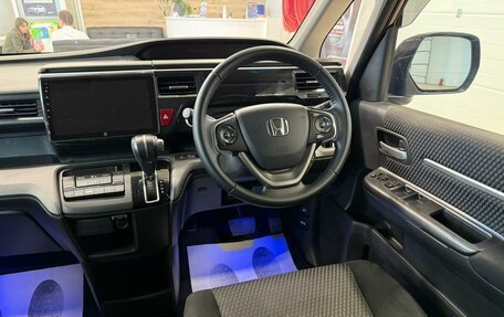 Honda Stepwgn IV, 2015 год, 1 849 000 рублей, 15 фотография