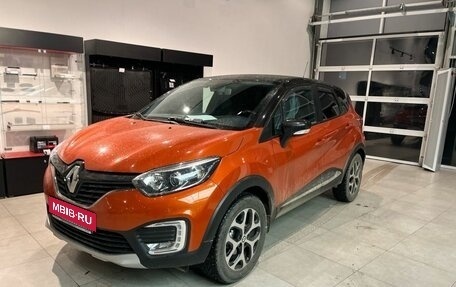 Renault Kaptur I рестайлинг, 2019 год, 1 790 000 рублей, 1 фотография