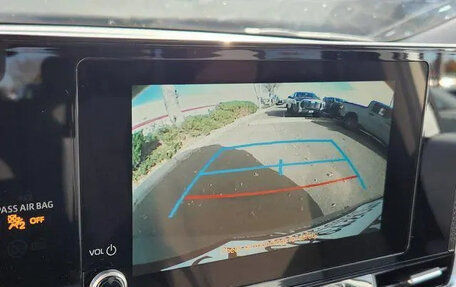 Toyota Sienna, 2025 год, 7 747 000 рублей, 15 фотография