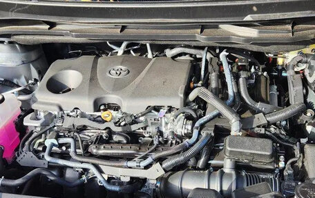 Toyota Sienna, 2025 год, 7 747 000 рублей, 12 фотография