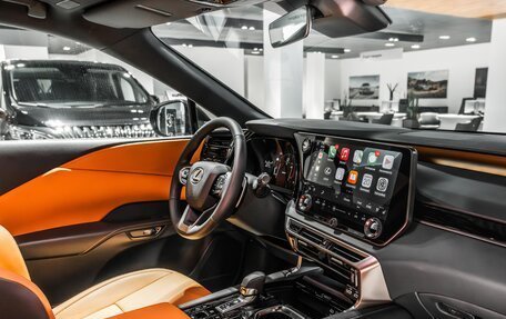 Lexus RX IV рестайлинг, 2025 год, 8 699 000 рублей, 12 фотография