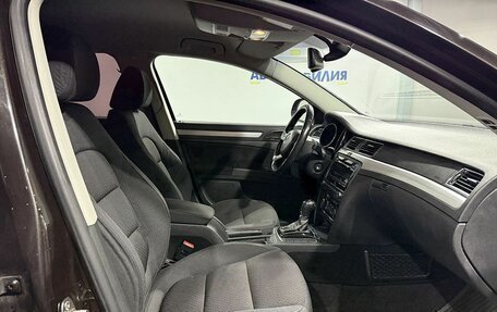 Skoda Superb III рестайлинг, 2014 год, 1 299 000 рублей, 10 фотография