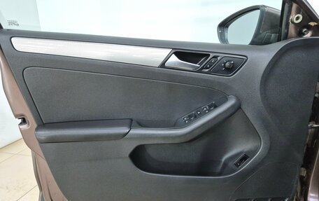 Volkswagen Jetta VI, 2015 год, 800 000 рублей, 7 фотография