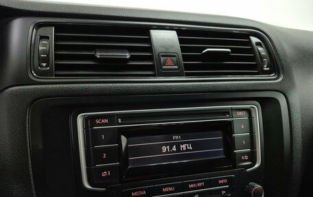 Volkswagen Jetta VI, 2015 год, 800 000 рублей, 17 фотография