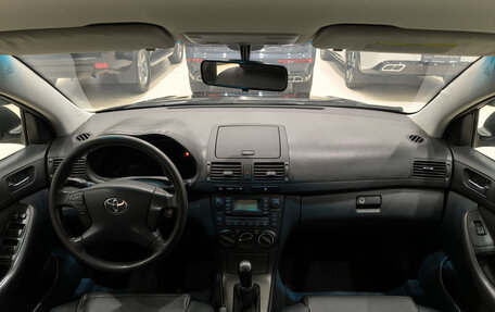 Toyota Avensis III рестайлинг, 2008 год, 750 000 рублей, 17 фотография