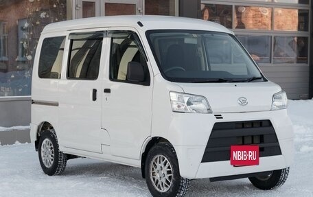 Daihatsu Hijet X, 2019 год, 850 000 рублей, 3 фотография