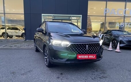 FAW Bestune T77, 2022 год, 1 735 000 рублей, 3 фотография