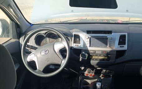 Toyota Hilux VII, 2013 год, 2 000 000 рублей, 5 фотография