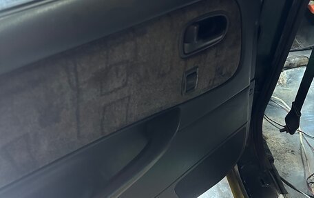 Mazda 626, 1998 год, 110 000 рублей, 17 фотография