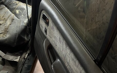 Mazda 626, 1998 год, 110 000 рублей, 18 фотография