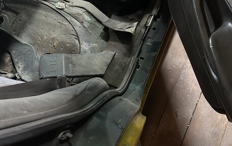 Mazda 626, 1998 год, 110 000 рублей, 19 фотография