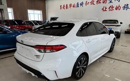 Toyota Corolla, 2022 год, 1 350 000 рублей, 3 фотография