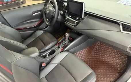 Toyota Corolla, 2022 год, 1 350 000 рублей, 6 фотография