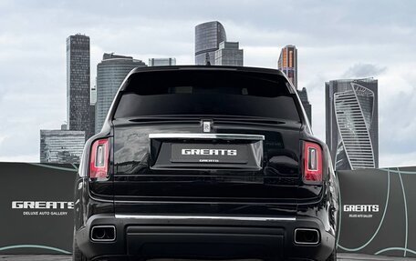 Rolls-Royce Cullinan, 2021 год, 35 900 000 рублей, 5 фотография