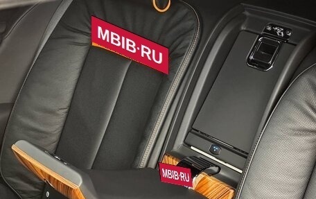 Rolls-Royce Cullinan, 2021 год, 35 900 000 рублей, 29 фотография