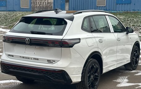 Volkswagen Tiguan, 2025 год, 4 800 000 рублей, 6 фотография