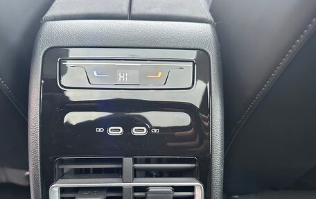 Volkswagen Tiguan, 2025 год, 4 800 000 рублей, 10 фотография