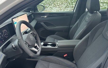 Volkswagen Tiguan, 2025 год, 4 800 000 рублей, 8 фотография