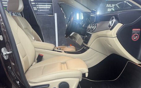 Mercedes-Benz GLA, 2016 год, 2 100 000 рублей, 11 фотография