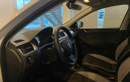 Skoda Rapid I, 2016 год, 1 220 000 рублей, 23 фотография