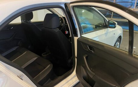 Skoda Rapid I, 2016 год, 1 220 000 рублей, 26 фотография