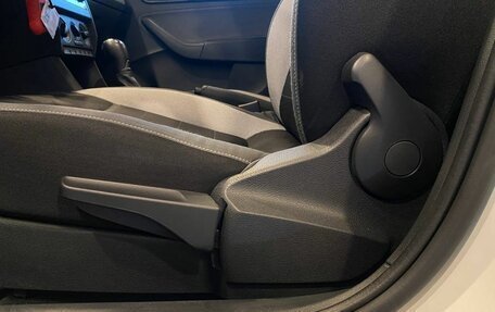 Skoda Rapid I, 2016 год, 1 220 000 рублей, 33 фотография