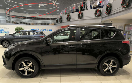 Toyota RAV4, 2015 год, 2 365 000 рублей, 10 фотография