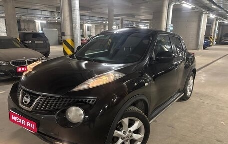 Nissan Juke II, 2011 год, 850 000 рублей, 1 фотография