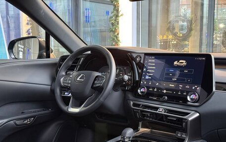 Lexus RX IV рестайлинг, 2025 год, 7 900 000 рублей, 11 фотография