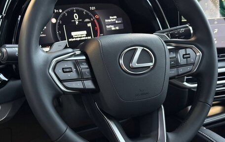 Lexus RX IV рестайлинг, 2025 год, 7 900 000 рублей, 22 фотография