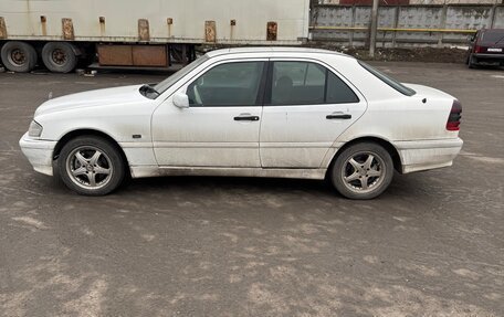 Mercedes-Benz C-Класс, 1998 год, 300 000 рублей, 3 фотография