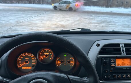 Toyota RAV4, 2002 год, 710 000 рублей, 10 фотография