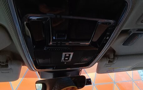 Land Rover Range Rover IV рестайлинг, 2017 год, 8 300 000 рублей, 17 фотография